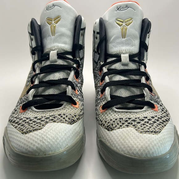 Nike KOBE 9 ELITE GS 'FUNDAMENTALS' rare kids size 6y - Picture 2 of 9